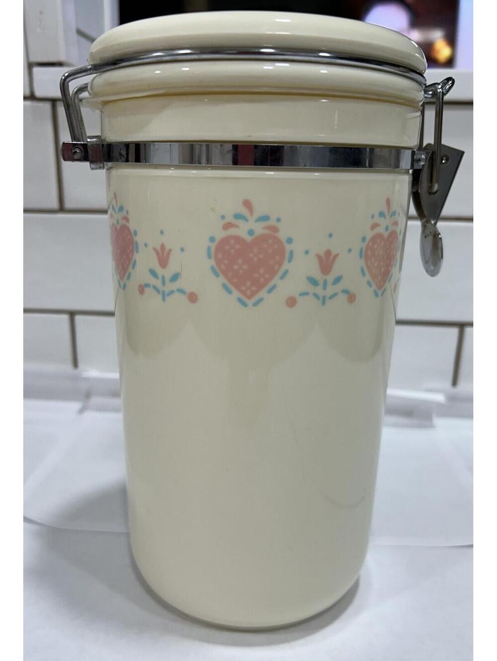 Vintage 70 oz Acrylic Storage jar Corelle Coordinates "Forever Yours" pattern